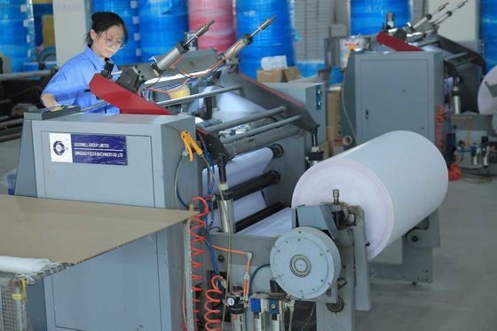 Thermal Small Roll Slitting Machine Durable Operating Life Long Using Period High Accuracy
