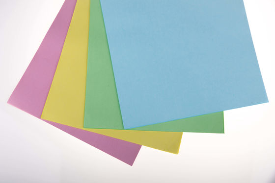 60gsm CFB CF NCR Paper For Laser Printers White Pink Yellow Carbonless Paper 65 X 100cm